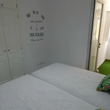 La Laguna, Museo Y Parking Apartment