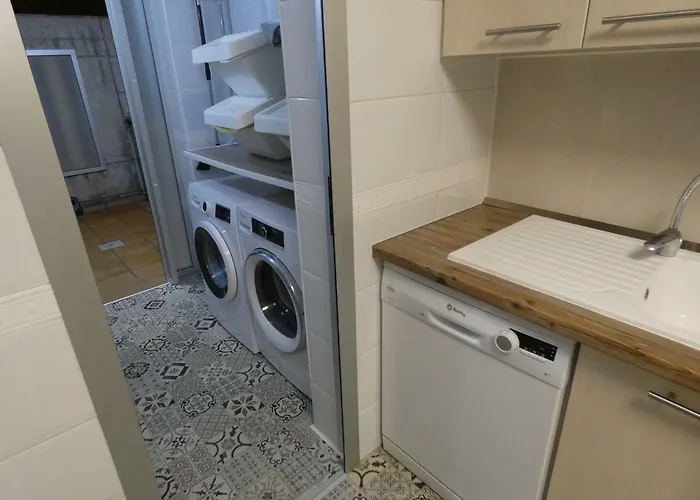 La Laguna, Museo Y Parking Appartamento