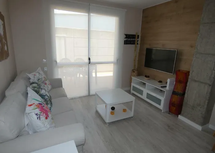 La Laguna, Museo Y Parking *